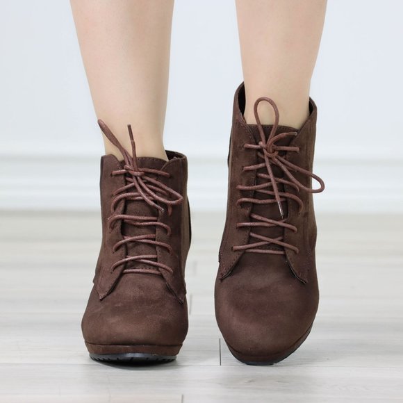 Womens Ankle Boots Lace Up Block Heel Booties Brown Faux Suede - Picture 7 of 11